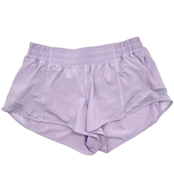 Lululemon Hotty Hot Short II *2.5" - Picture 8 of 9